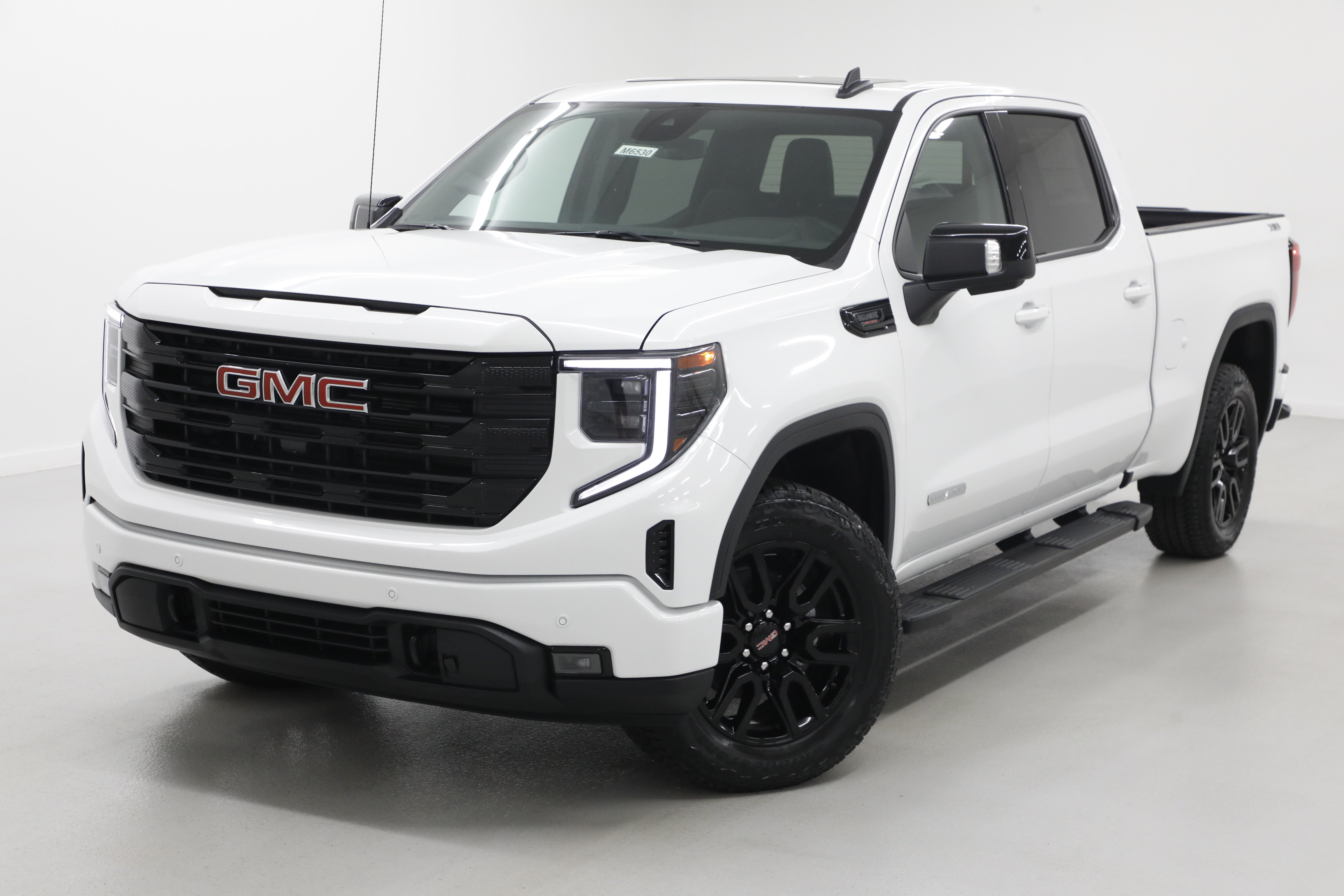 2026 GMC Sierra 1500 — detail view